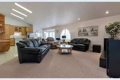 14534 S 2700 W, Bluffdale, UT 84065 - Photo 15