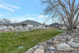 14534 S 2700 W, Bluffdale, UT 84065 - Photo 7