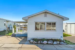 1239 W 400 N, Clearfield, UT 84015 - Photo 3