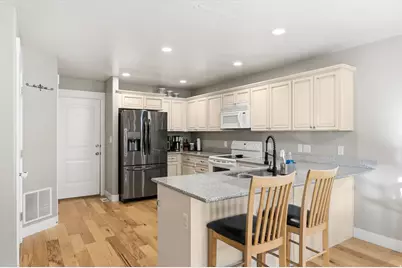 1674 E Downwater St, Eagle Mountain, UT 84005 - Photo 5