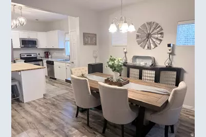 1388 W North Paddock Dr S, Farmington, UT 84025 - Photo 7