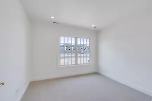 5644 W Hawthorn Ln, Herriman, UT 84096 - Photo 13