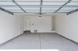 5644 W Hawthorn Ln, Herriman, UT 84096 - Photo 15