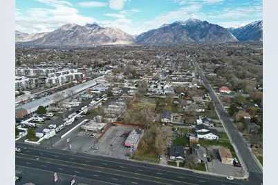 8475 S State St, Sandy, UT 84070 - Photo 9