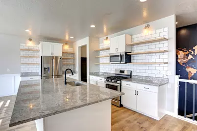 271 E Echo Ledge Dr S #328, Saratoga Springs, UT 84045 - Photo 7