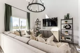 2013 E Swallow Dr, Eagle Mountain, UT 84005 - Photo 3