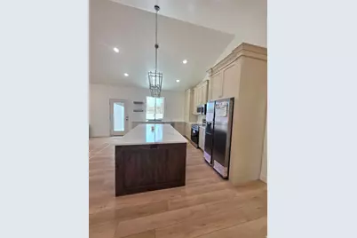 1205 W Grayhawk Loop, Roosevelt, UT 84066 - Photo 9