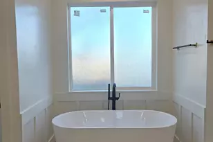 1205 W Grayhawk Loop, Roosevelt, UT 84066 - Photo 21