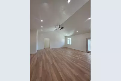 1205 W Grayhawk Loop, Roosevelt, UT 84066 - Photo 13