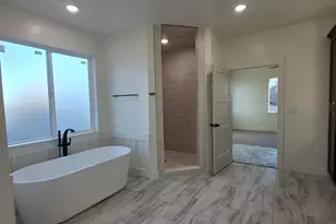 1205 W Grayhawk Loop, Roosevelt, UT 84066 - Photo 19