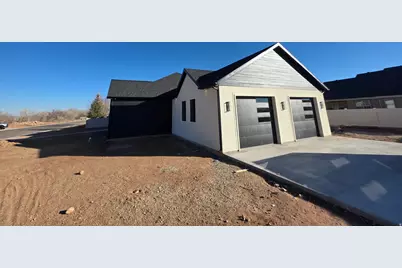 1205 W Grayhawk Loop, Roosevelt, UT 84066 - Photo 7