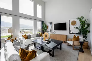 2019 E Chickadee Dr, Eagle Mountain, UT 84005 - Photo 3