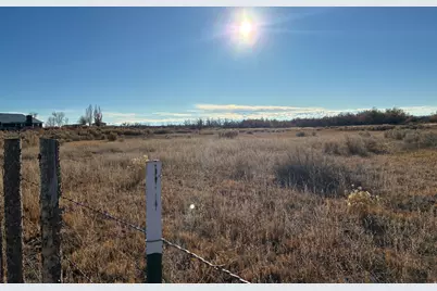 9813 E 4000 N, Lapoint, UT 84039 - Photo 17