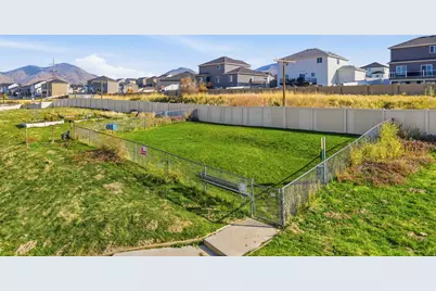 1222 Firefly Dr, Spanish Fork, UT 84660 - Photo 17