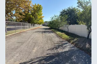 3628 S Peach Flower Ln, West Valley, UT 84128 - Photo 43