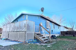 218 W 350 N, Vernal, UT 84078 - Photo 3