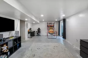 294 W Quartz Rd, Tooele, UT 84074 - Photo 41