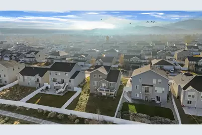 294 W Quartz Rd, Tooele, UT 84074 - Photo 13