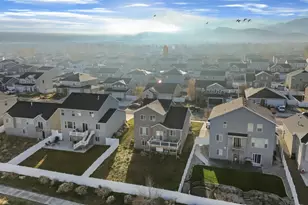 294 W Quartz Rd, Tooele, UT 84074 - Photo 13