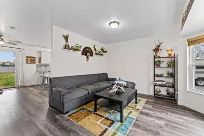 1648 N 1900 W, Lehi, UT 84043 - Photo 5