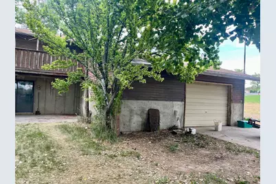 160 E 300 S, Gunnison, UT 84634 - Photo 11