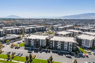 624 E 300 N, Vineyard, UT 84059 - Photo 3