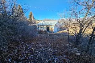 1064 E Tabby Access Rd, Tabiona, UT 84072 - Photo 21