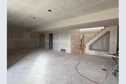 538 S 1400 W, Farmington, UT 84025 - Photo 17