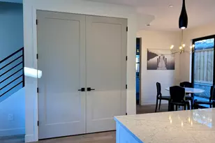 571 S McClelland St, Salt Lake City, UT 84102 - Photo 7