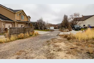 7745 N Mountain Ash Way E #63, Eagle Mountain, UT 84005 - Photo 23