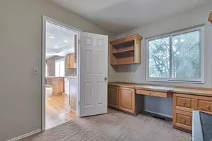 2113 W Surrey Circle, Taylorsville, UT 84129 - Photo 11