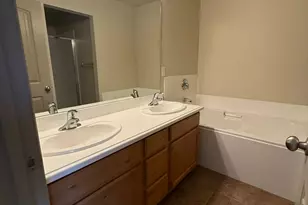 6768 S Sienna Park Ln E, Midvale, UT 84047 - Photo 11