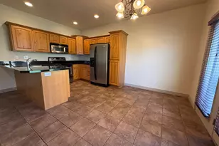 6768 S Sienna Park Ln E, Midvale, UT 84047 - Photo 5