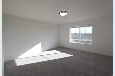 226 W 690 N, Smithfield, UT 84335 - Photo 11