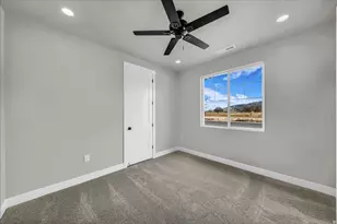 2433 N Locust St, Cedar City, UT 84720 - Photo 5