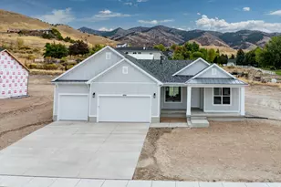 444 N 960 E, Hyde Park, UT 84318 - Photo 3