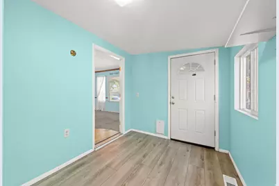 180 N 1100 E #8, Washington, UT 84780 - Photo 3