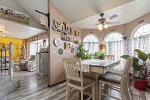 989 E Sandcrest Dr, Sandy, UT 84094 - Photo 5