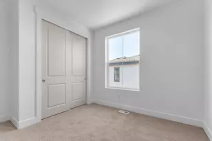 591 N Buffalo Grass Ln, Lindon, UT 84042 - Photo 9