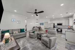 355 W 200 S, Washington, UT 84780 - Photo 3