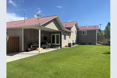 106 1st Ave, Dutch John, UT 84023 - Photo 7