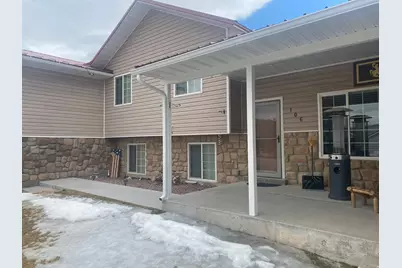 106 1st Ave, Dutch John, UT 84023 - Photo 5