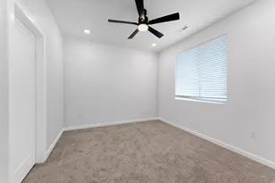 204 N Cliff Side Dr, Hurricane, UT 84737 - Photo 9