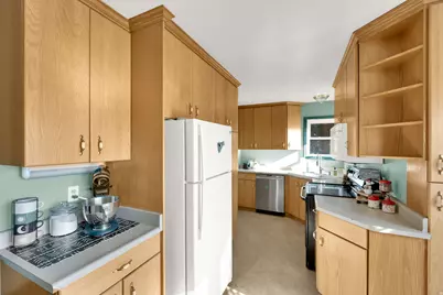 4370 W 5295 S, Kearns, UT 84118 - Photo 7