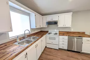 758 W 1000 S, Woods Cross, UT 84087 - Photo 3