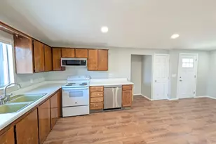 758 W 1000 S, Woods Cross, UT 84087 - Photo 9