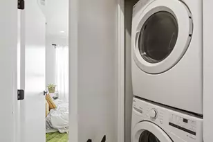 423 E 2100 S, Salt Lake City, UT 84115 - Photo 23