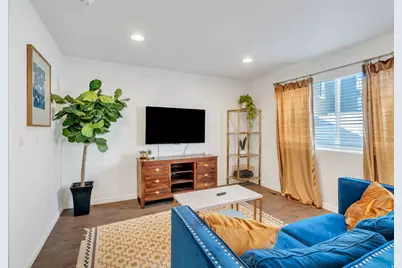 2987 S Willow Creek Dr, Saratoga Springs, UT 84045 - Photo 11