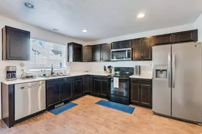 2987 S Willow Creek Dr, Saratoga Springs, UT 84045 - Photo 3