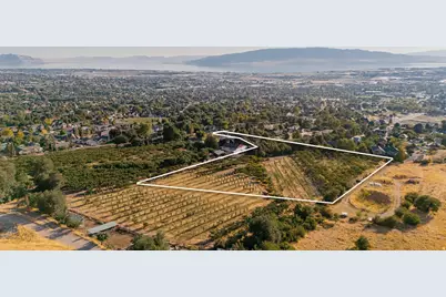 1515 E 200 S, Pleasant Grove, UT 84062 - Photo 1